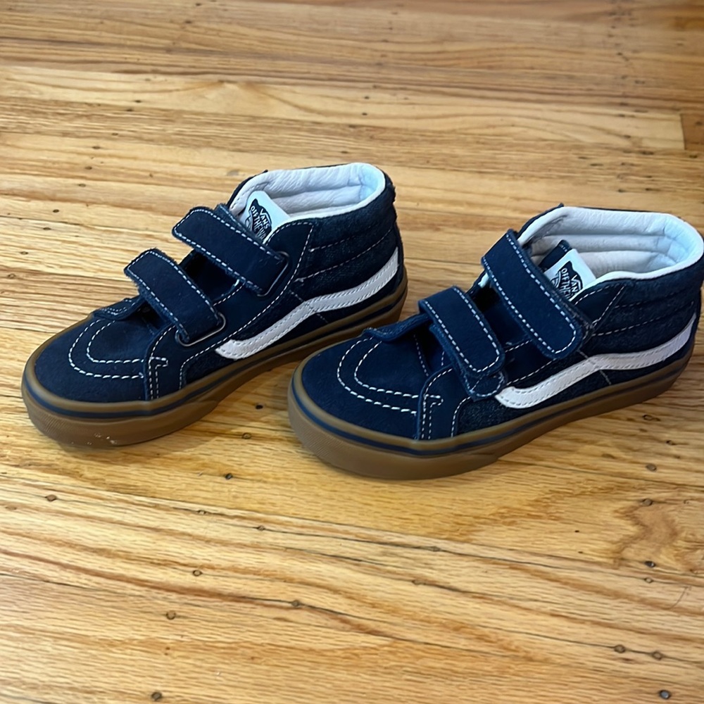 Boys velcro denim blue size 1